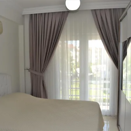 Antalya 1 Nirvana Club First Floor Two Bedrooms Pool View With Water Slide Close To Center 아파트 *